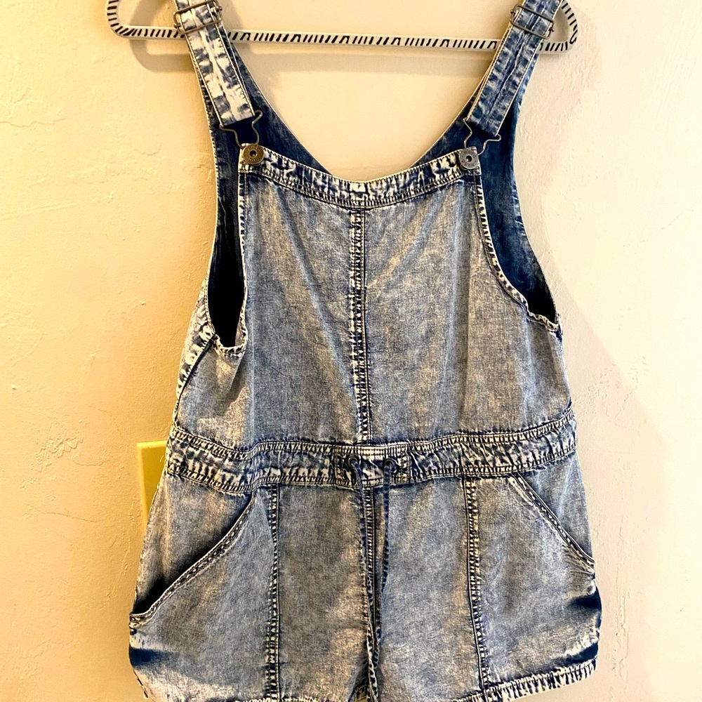 Mudd Blue Distressed Denim Overalls (Shorts)